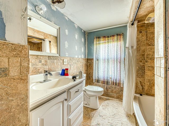 12050 Elmdale Drive, Freedom Twp, MI 48158