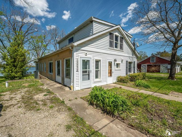 12050 Elmdale Drive, Freedom Twp, MI 48158