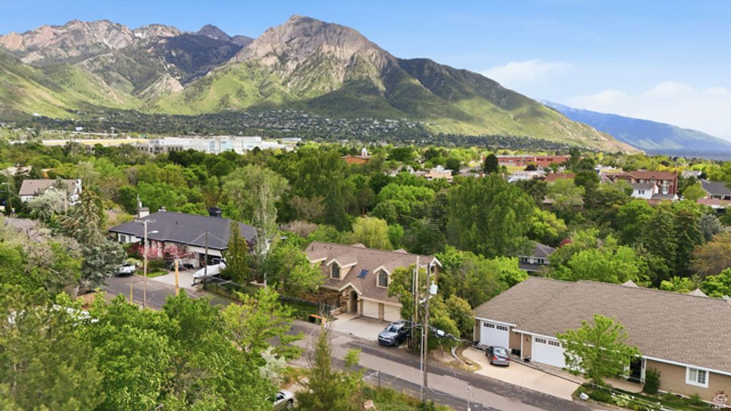 Image 1 of property listing at 3014 E MILLCREEK CANYON RD, Millcreek, UT 84109