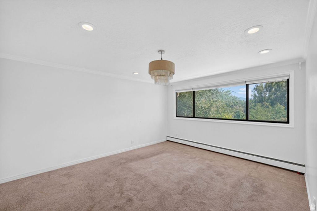 Image 15 of property listing at 3014 E MILLCREEK CANYON RD, Millcreek, UT 84109