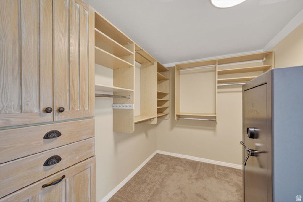 Image 17 of property listing at 3014 E MILLCREEK CANYON RD, Millcreek, UT 84109