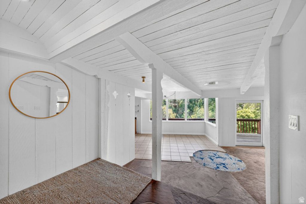 Image 3 of property listing at 3014 E MILLCREEK CANYON RD, Millcreek, UT 84109