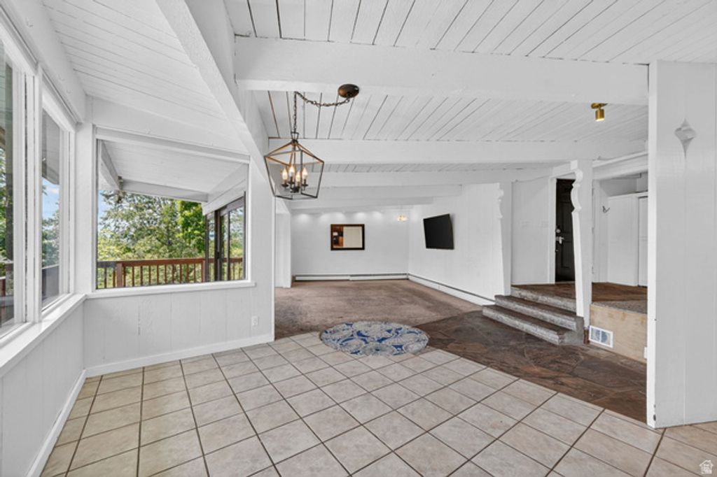 Image 10 of property listing at 3014 E MILLCREEK CANYON RD, Millcreek, UT 84109