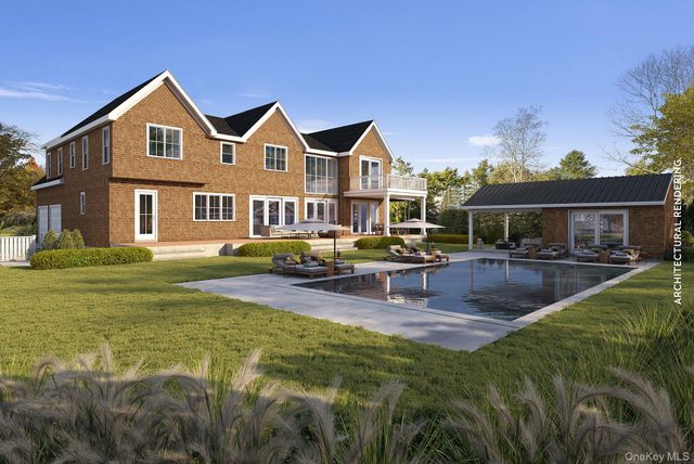 34 Old Main Road, Quogue, NY 11959