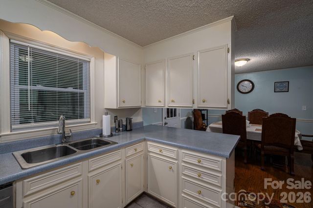 1841 Oak Hollow Road, Gastonia, NC 28054