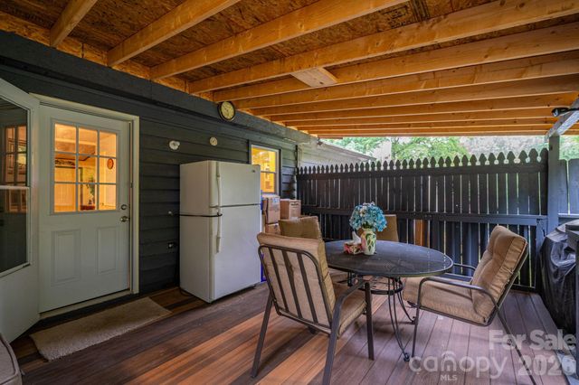 1841 Oak Hollow Road, Gastonia, NC 28054