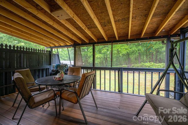 1841 Oak Hollow Road, Gastonia, NC 28054
