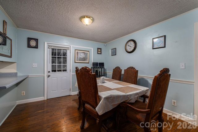 1841 Oak Hollow Road, Gastonia, NC 28054