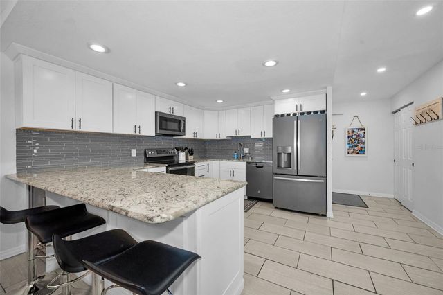 855 BAYWAY BOULEVARD 708, Clearwater Beach, FL 33767