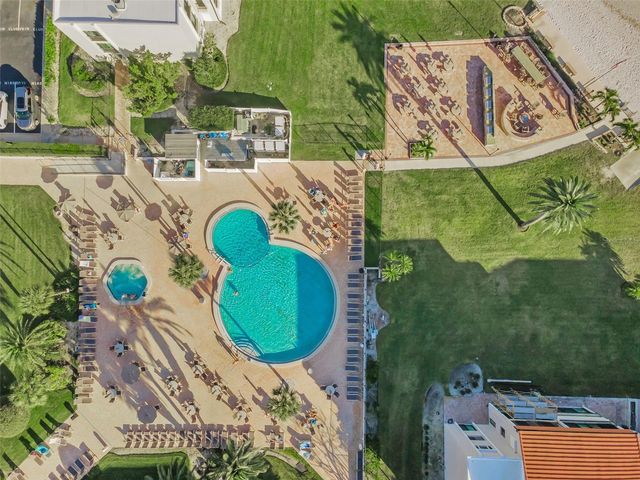 855 BAYWAY BOULEVARD 708, Clearwater Beach, FL 33767