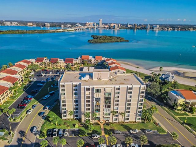 855 BAYWAY BOULEVARD 708, Clearwater Beach, FL 33767