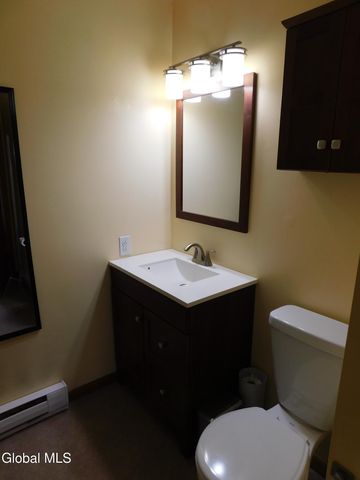 26 S Union Street, Cambridge, NY 12816