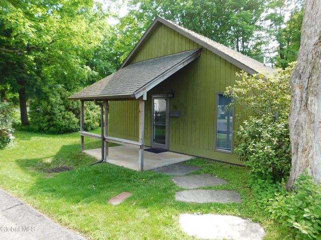 26 S Union Street, Cambridge, NY 12816