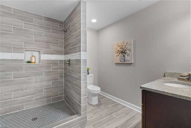 426 Berkshire TER, Hampton, VA 23605