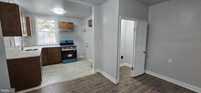 1411 W LOUDON ST, Philadelphia, PA 19141