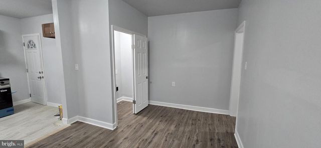 1411 W LOUDON ST, Philadelphia, PA 19141