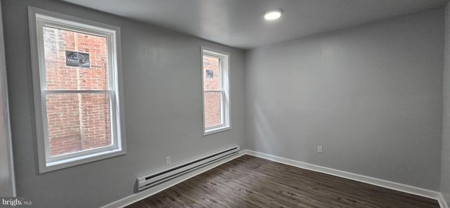 1411 W LOUDON ST, Philadelphia, PA 19141