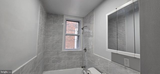 1411 W LOUDON ST, Philadelphia, PA 19141