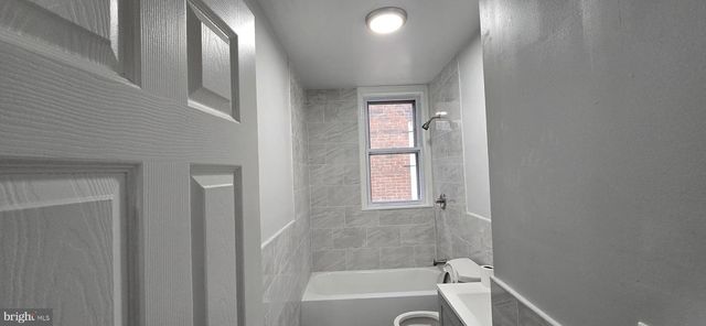 1411 W LOUDON ST, Philadelphia, PA 19141