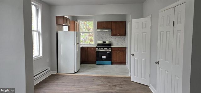 1411 W LOUDON ST, Philadelphia, PA 19141