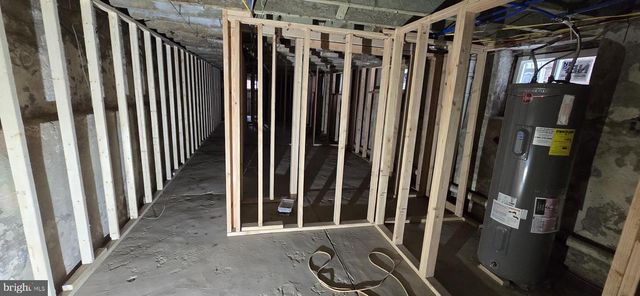 1411 W LOUDON ST, Philadelphia, PA 19141