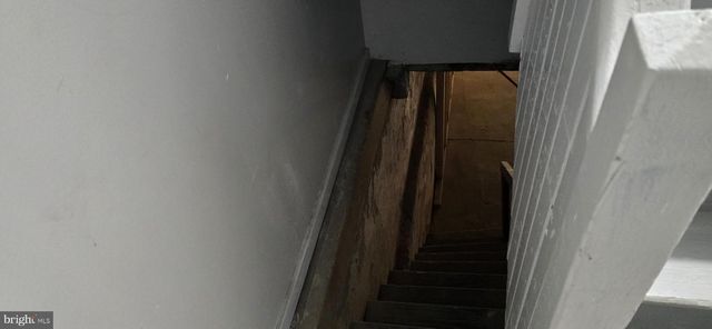 1411 W LOUDON ST, Philadelphia, PA 19141