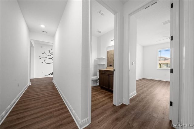 8233 SW 93rd Terrace, Ocala, FL 34481