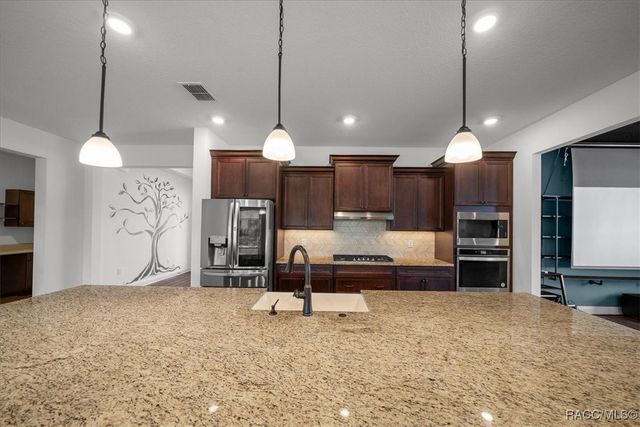 8233 SW 93rd Terrace, Ocala, FL 34481