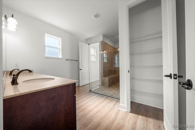 8233 SW 93rd Terrace, Ocala, FL 34481