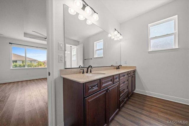 8233 SW 93rd Terrace, Ocala, FL 34481