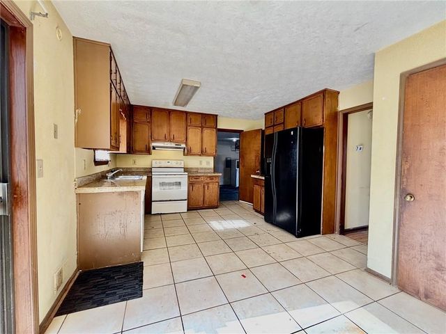 5615 Pennybrook Court, Stone Mountain, GA 30087