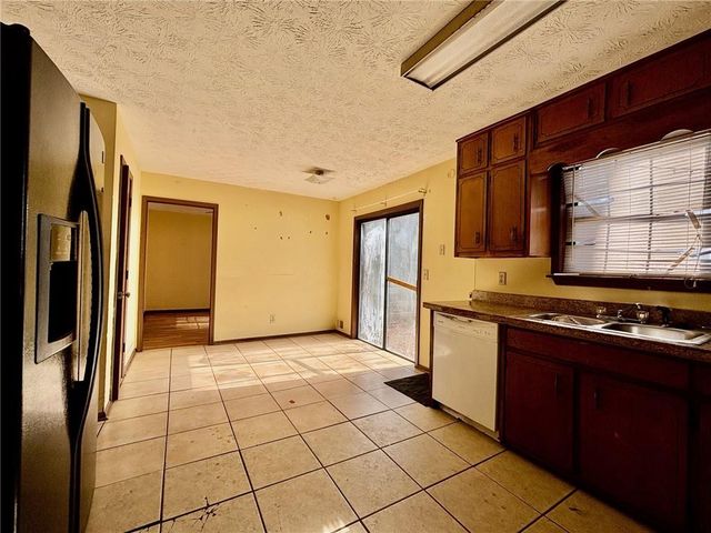 5615 Pennybrook Court, Stone Mountain, GA 30087