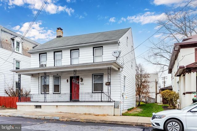 328 N SPRING ST, Middletown, PA 17057