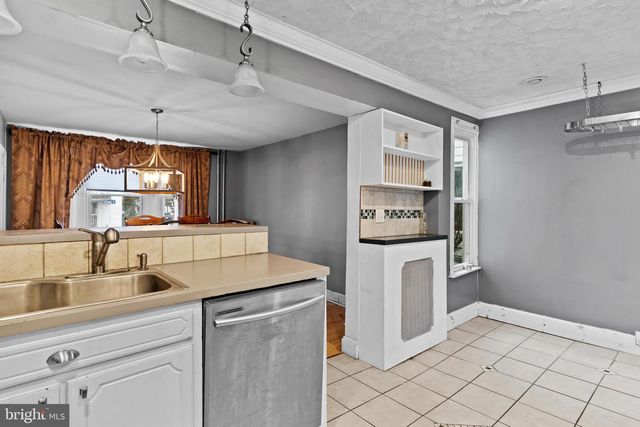 328 N SPRING ST, Middletown, PA 17057