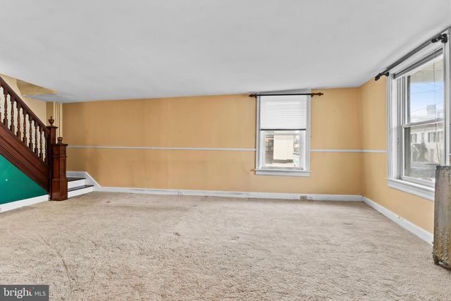 328 N SPRING ST, Middletown, PA 17057