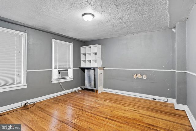 328 N SPRING ST, Middletown, PA 17057