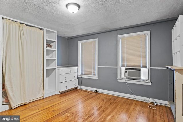 328 N SPRING ST, Middletown, PA 17057