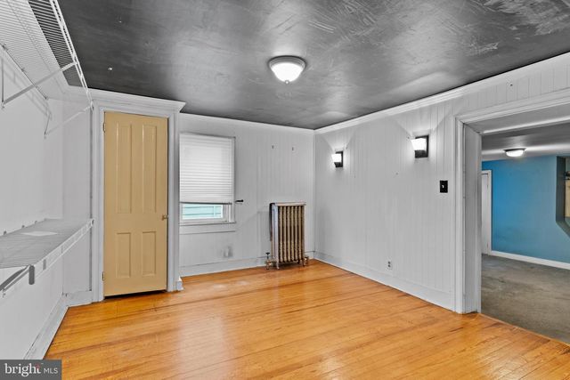 328 N SPRING ST, Middletown, PA 17057