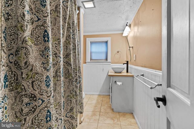 328 N SPRING ST, Middletown, PA 17057