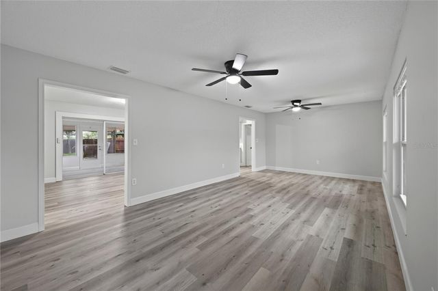 2390 NORTHLAND ROAD, Mount Dora, FL 32757