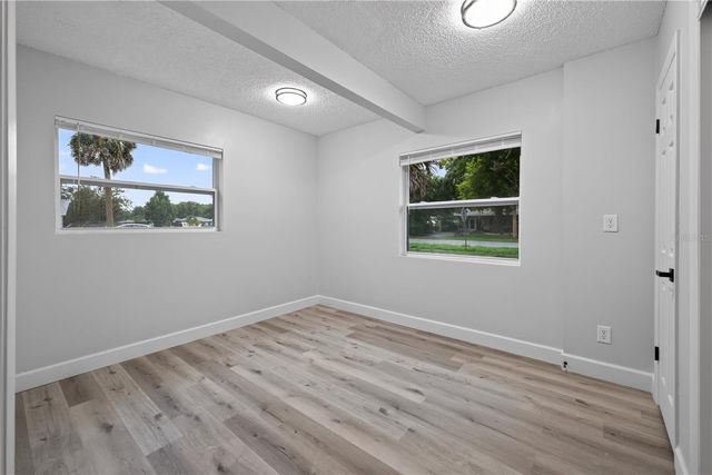 2390 NORTHLAND ROAD, Mount Dora, FL 32757