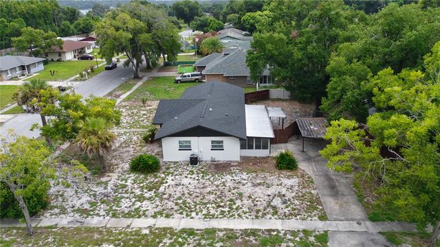 2390 NORTHLAND ROAD, Mount Dora, FL 32757