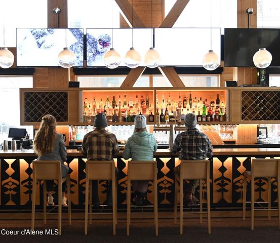 5 Crystal Springs Rd, Sandpoint, ID 83864