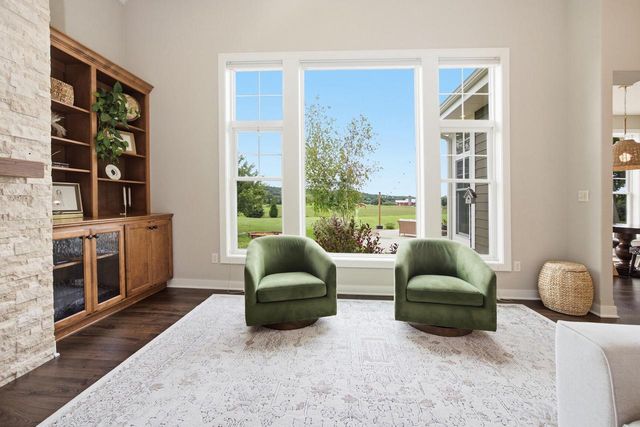 S84W33185 Brown Bear LANE, Mukwonago, WI 53149