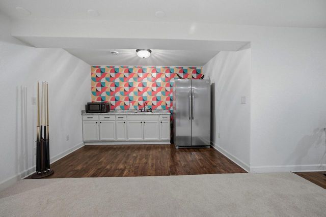 S84W33185 Brown Bear LANE, Mukwonago, WI 53149