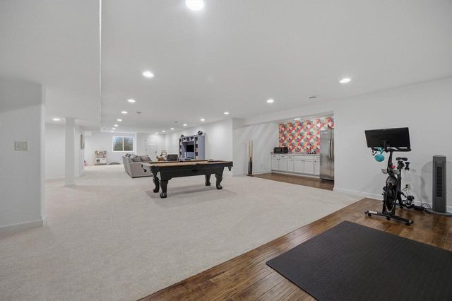S84W33185 Brown Bear LANE, Mukwonago, WI 53149