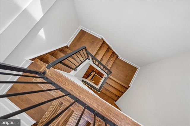 527 CHRISTIAN ST, Philadelphia, PA 19147