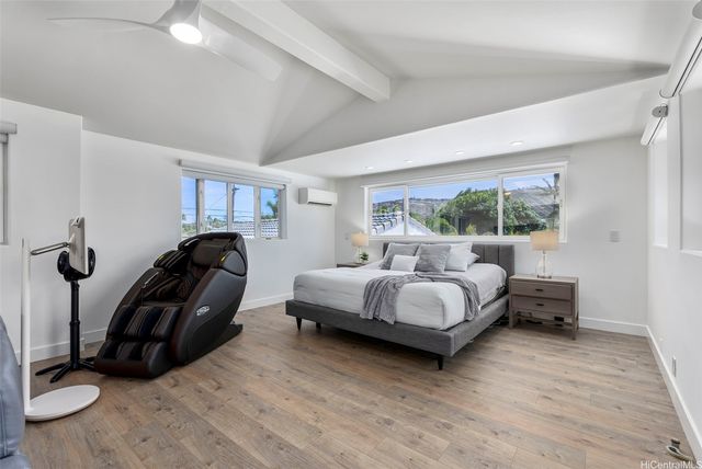 243 Portlock Road, Honolulu, HI 96825