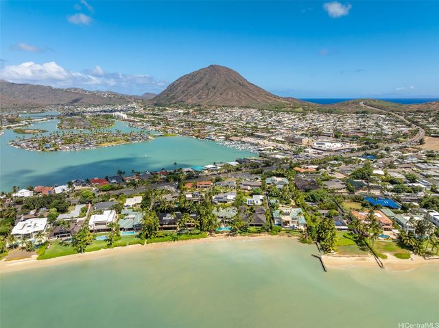243 Portlock Road, Honolulu, HI 96825
