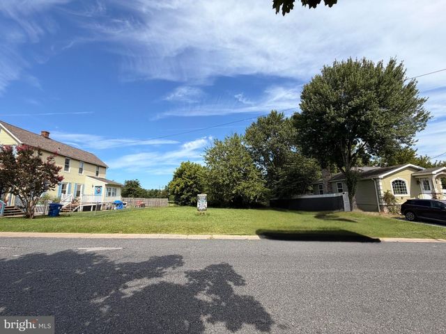 3626 COOLIDGE AVE, Baltimore, MD 21229